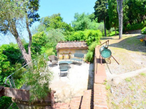 Beautiful Cottage in Massarosa with Lake View, Massarosa